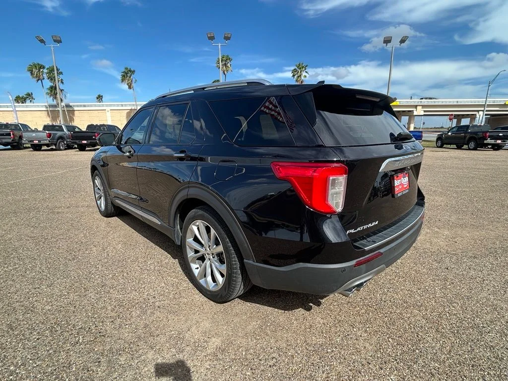 Used 2023 Black Ford Platinum image 4