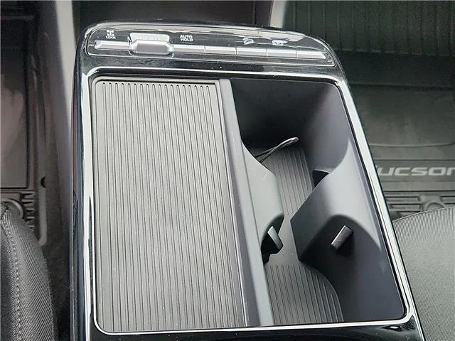 New 2026 Creamy White Pearl Hyundai SEL image 15