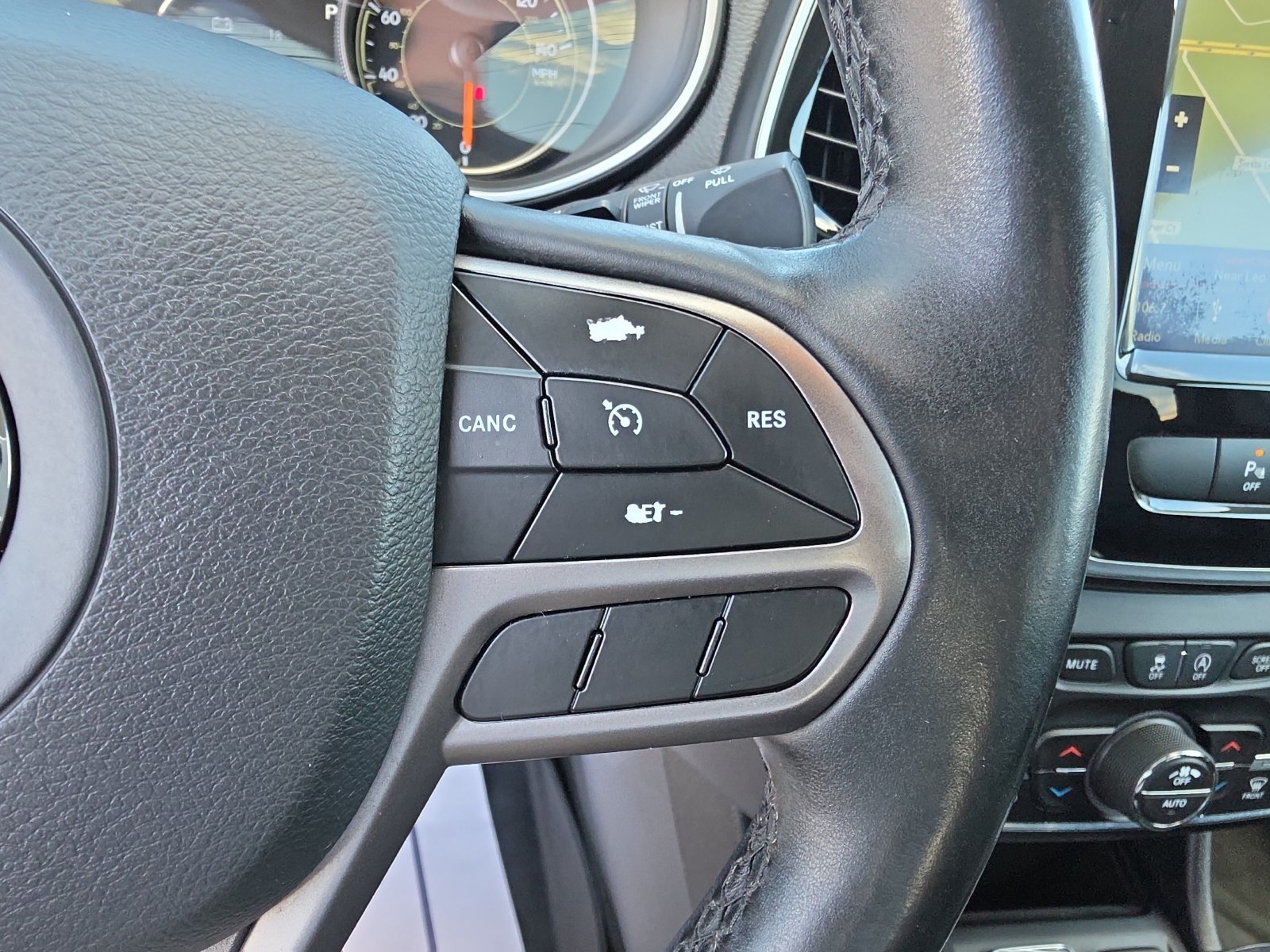 Used 2019 Black Jeep Limited image 22