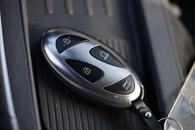 Used 2026 Creamy White Pearl Hyundai SEL Convenience image 40