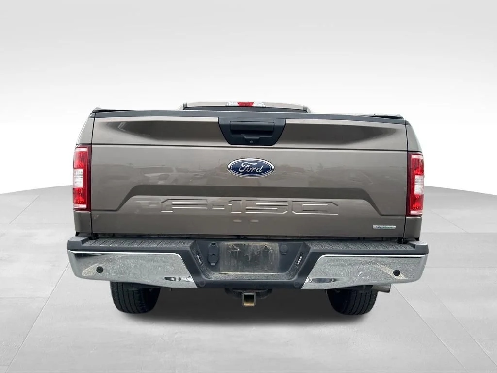 Certified Used 2019 Gray Ford XLT image 4