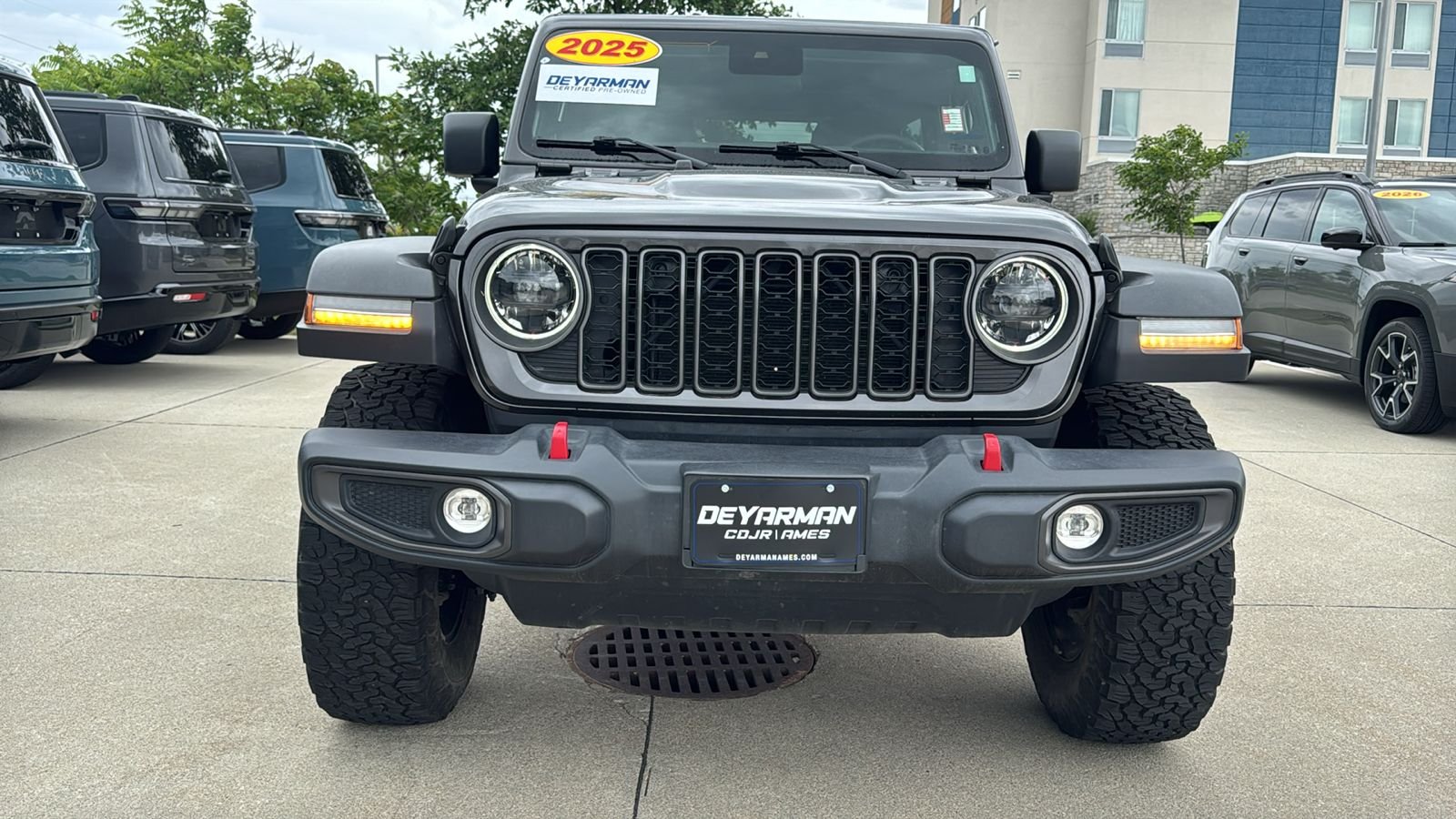 Certified Used 2025 Gray Jeep Rubicon image 4