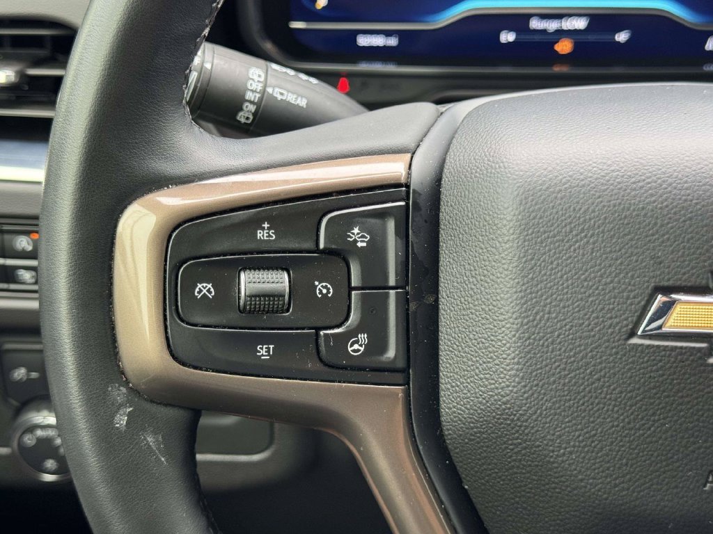 Used 2023 Beige Chevrolet High Country image 12