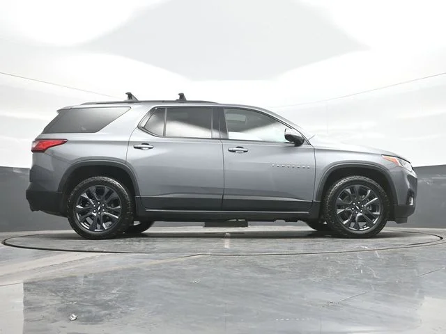 Used 2020 Gray Chevrolet RS image 24