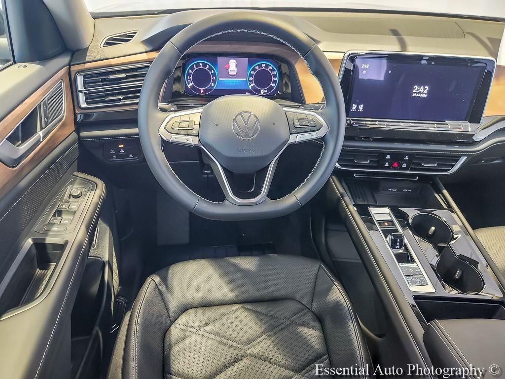New 2026 Deep Black Pearl Volkswagen 2.0T SE w/Technology image 11