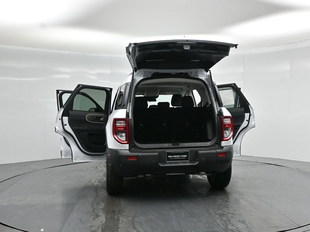 New 2026 Oxford White Ford Big Bend image 30