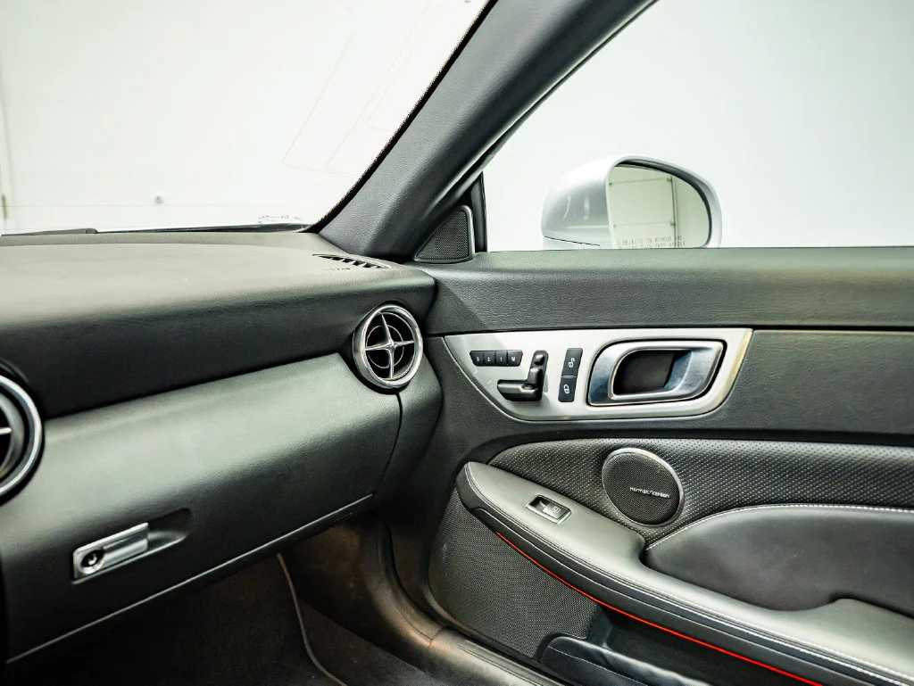 Used 2013 Silver Mercedes-Benz SLK 250 image 41