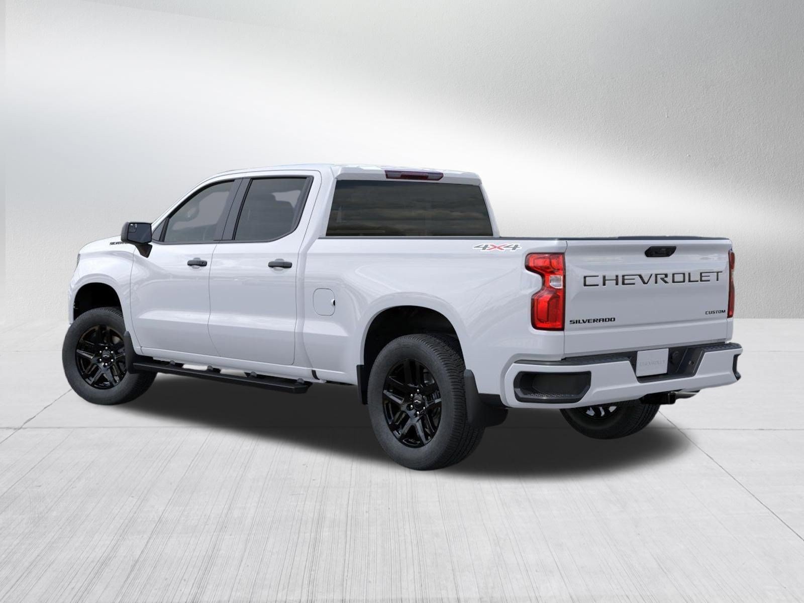 New 2026 Summit White Chevrolet Custom image 3
