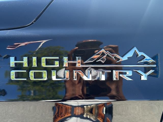 New 2026 Black Chevrolet High Country image 12