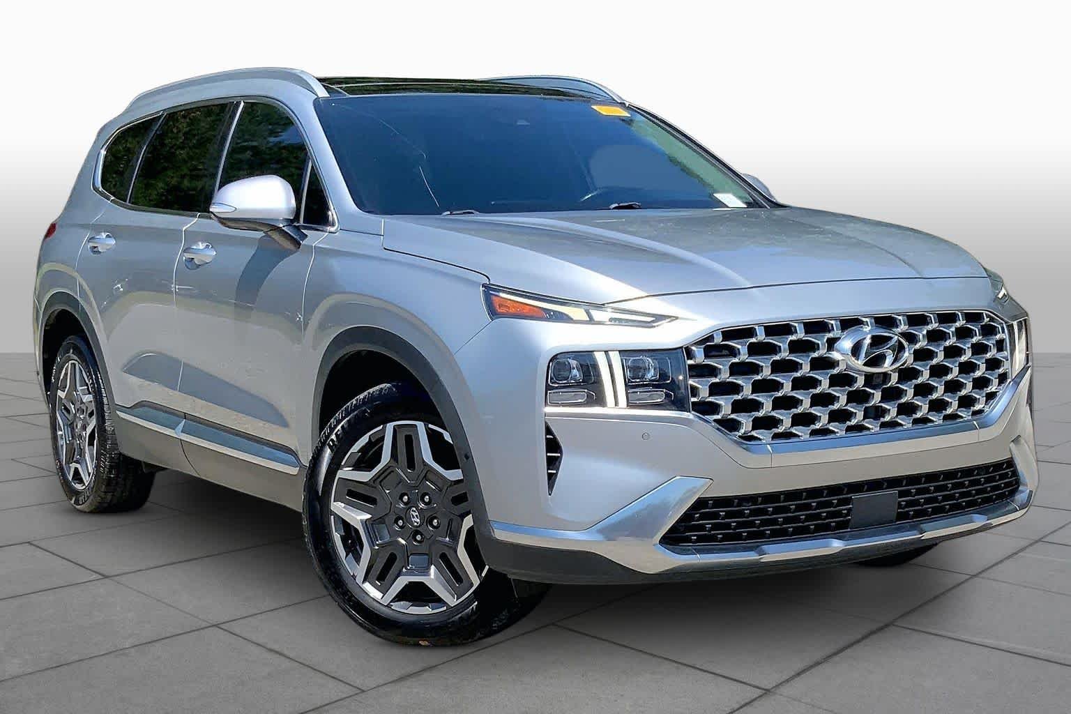Used 2022 Shimmering Silver Hyundai Limited image 3
