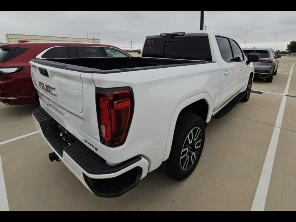 Used 2025 Summit White GMC AT4 image 4