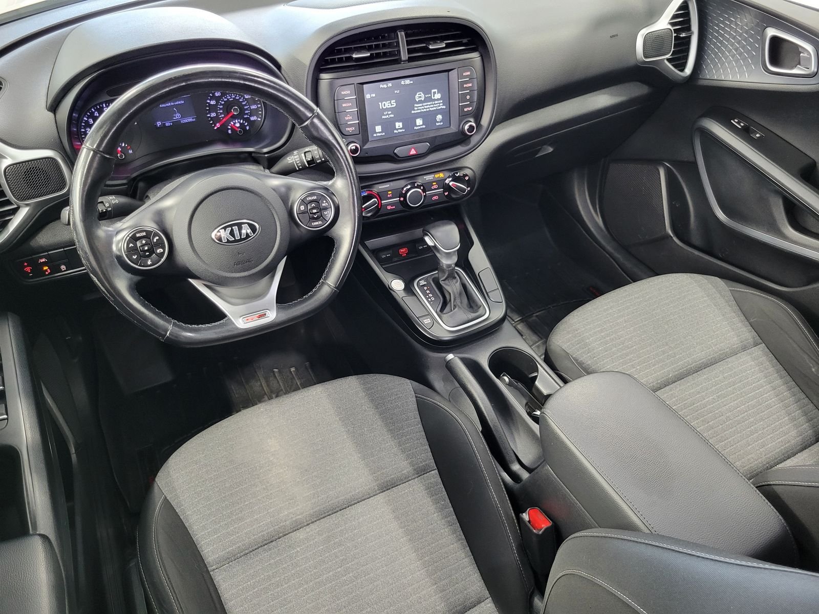 Used 2020 White Kia GT-Line image 25