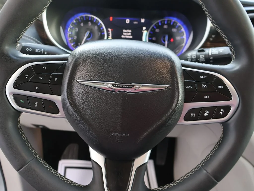 2024 Chrysler Pacifica Limited - Photo 28