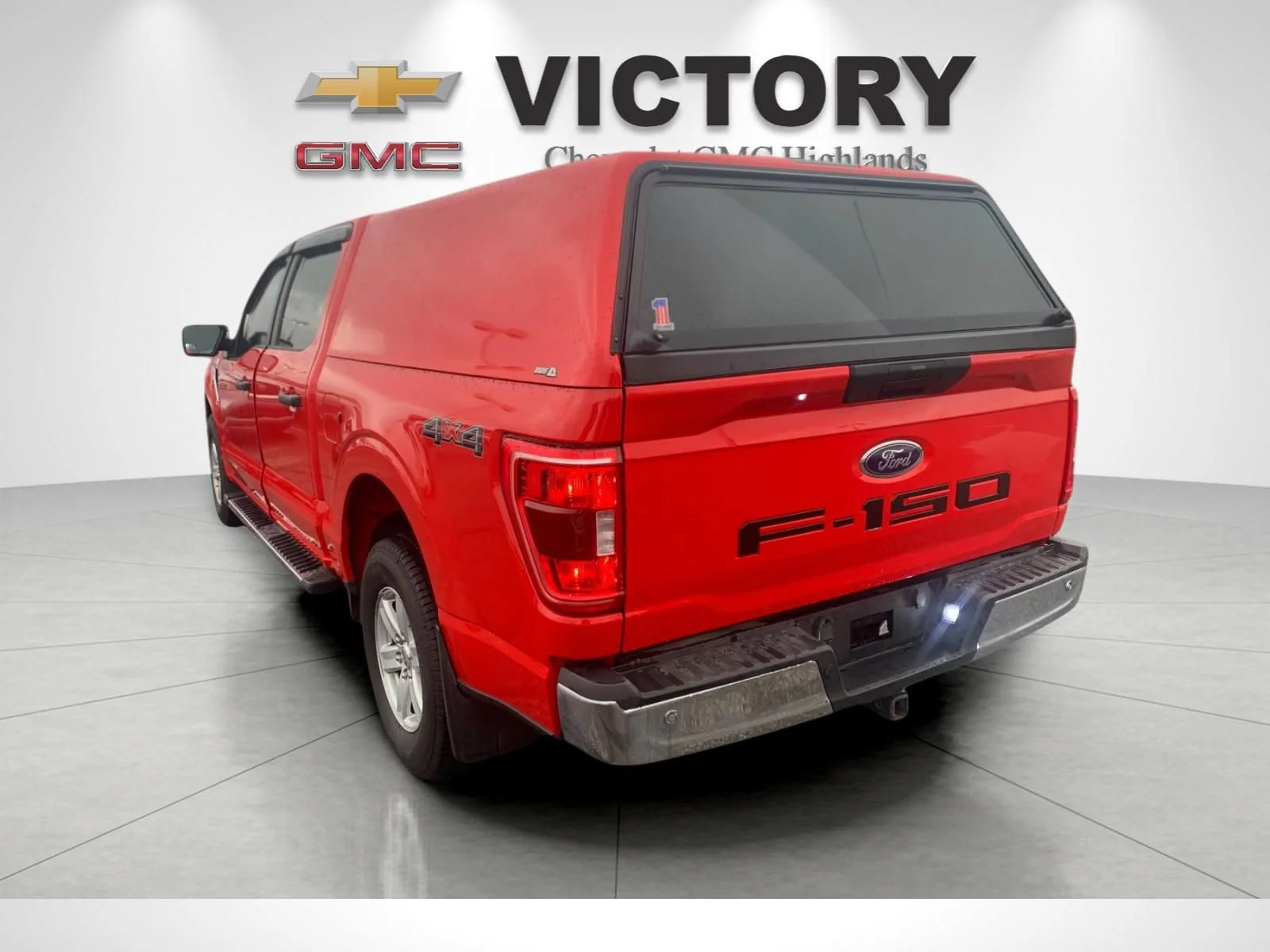 Used 2021 Red Ford XLT image 5