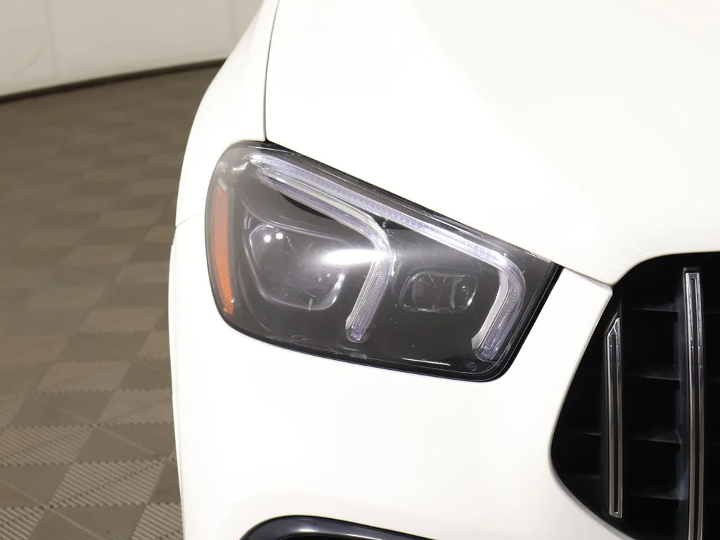 Used 2022 Polar White Mercedes-Benz GLE 53 AMG® image 16