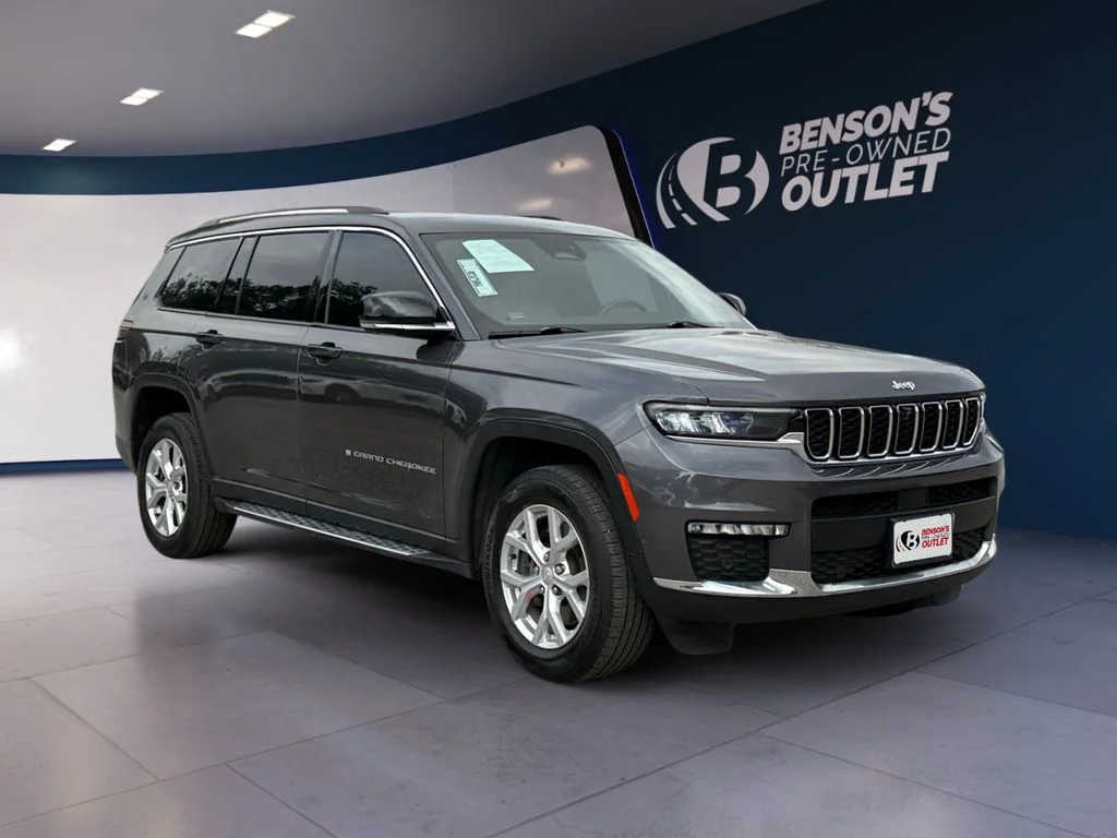 Used 2023 Gray Jeep Limited image 7