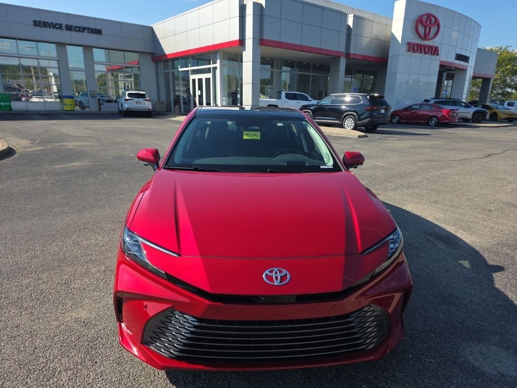 Used 2025 Red Toyota XLE image 3