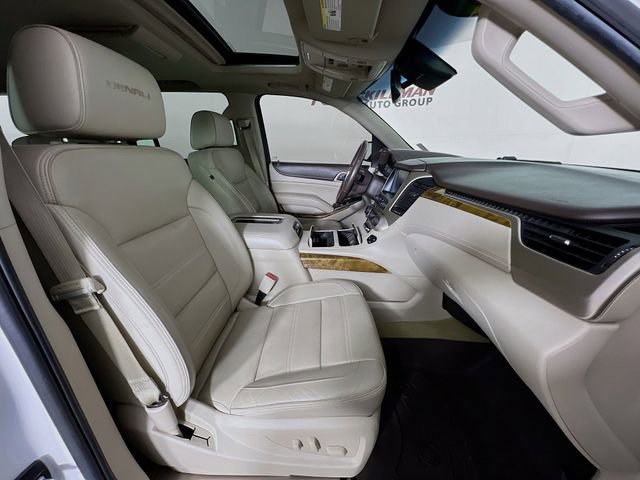 Used 2017 White Frost Tricoat GMC Denali image 45