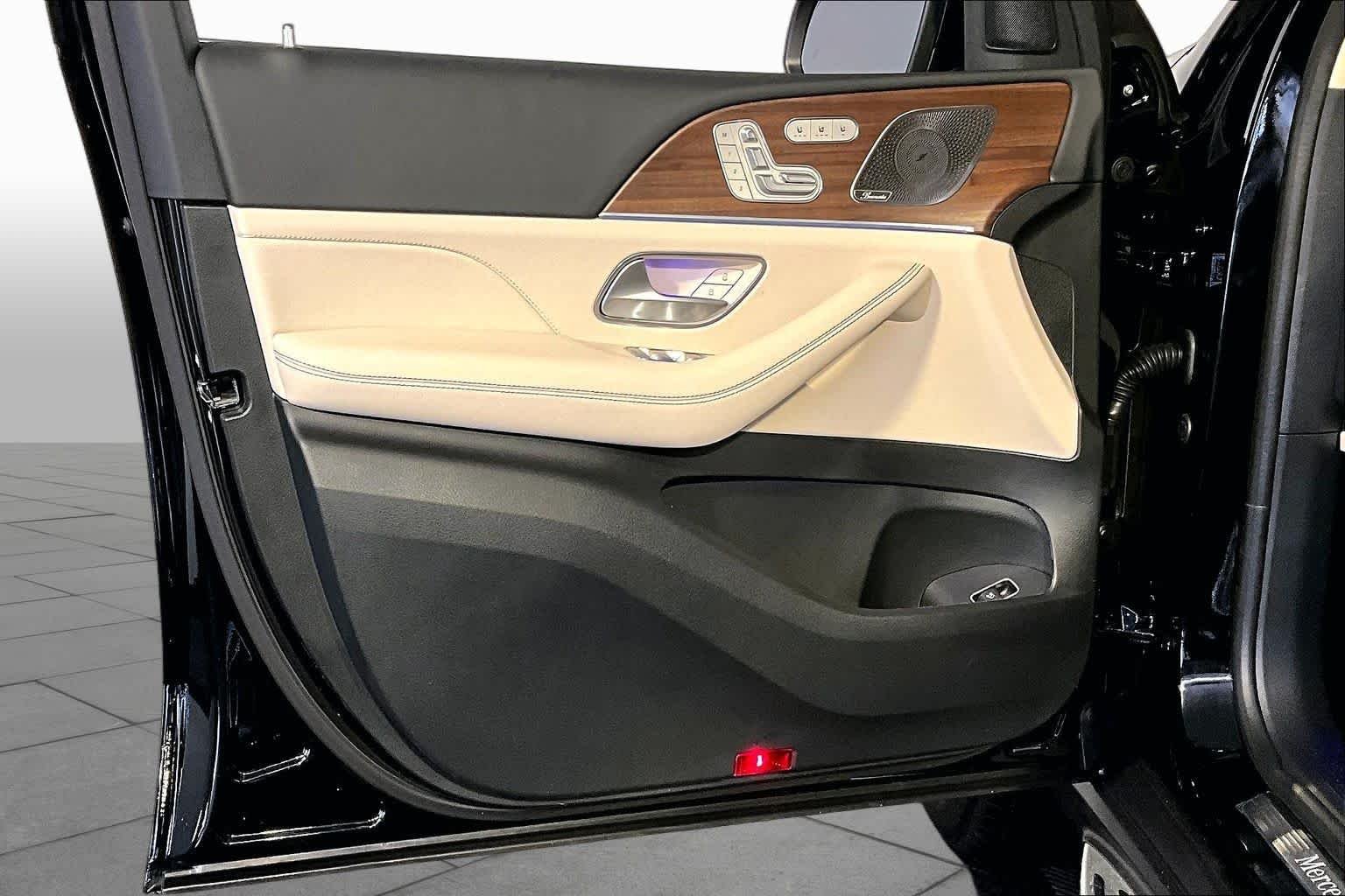 New 2026 Black Mercedes-Benz GLE 350 image 11