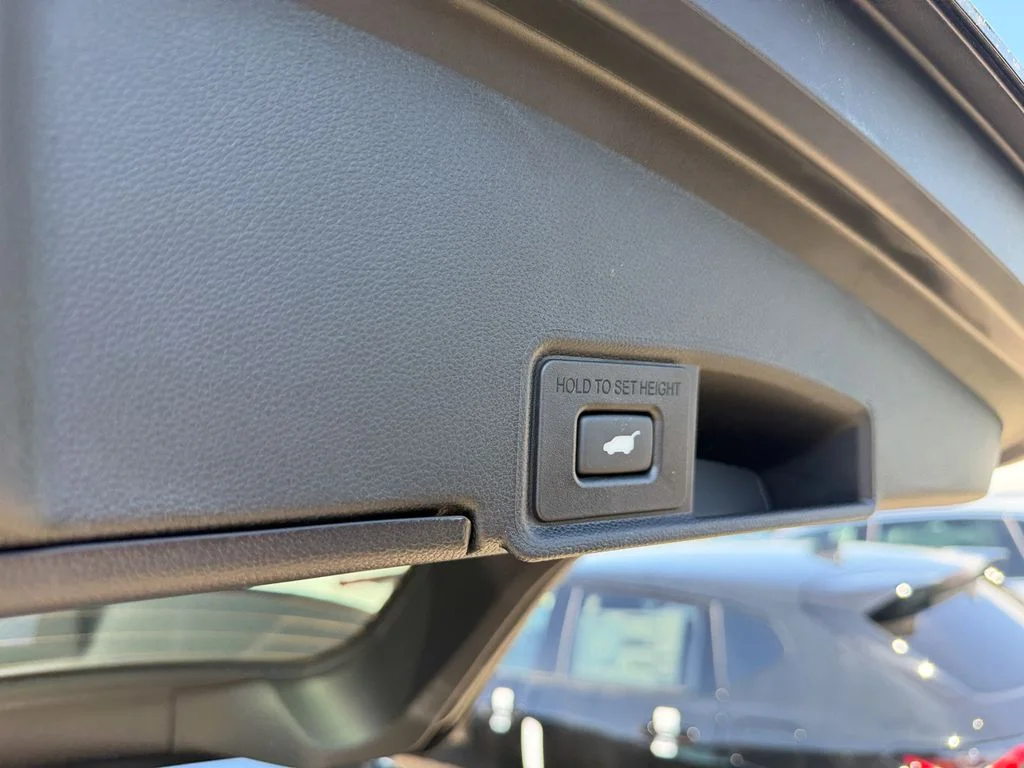 New 2026 Majestic Black Pearl Acura Base image 29