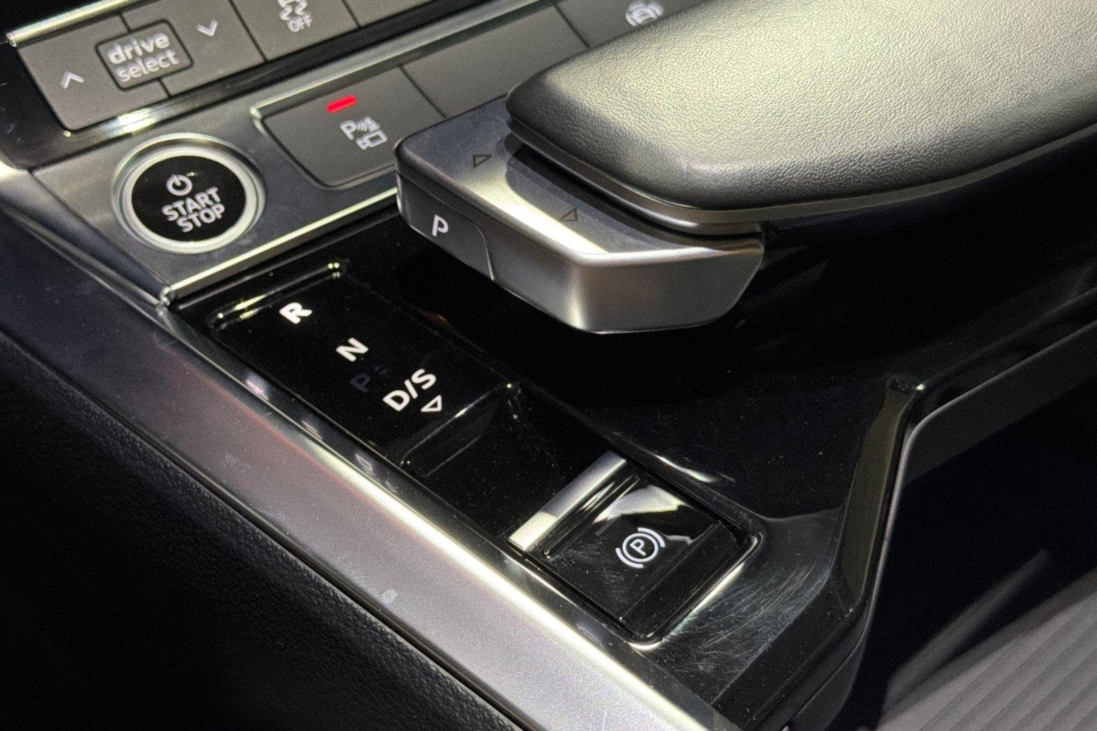 Used 2024 Mythos Black Metallic Audi Premium quattro image 19