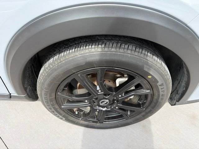 Used 2023 Gray Nissan SR image 29