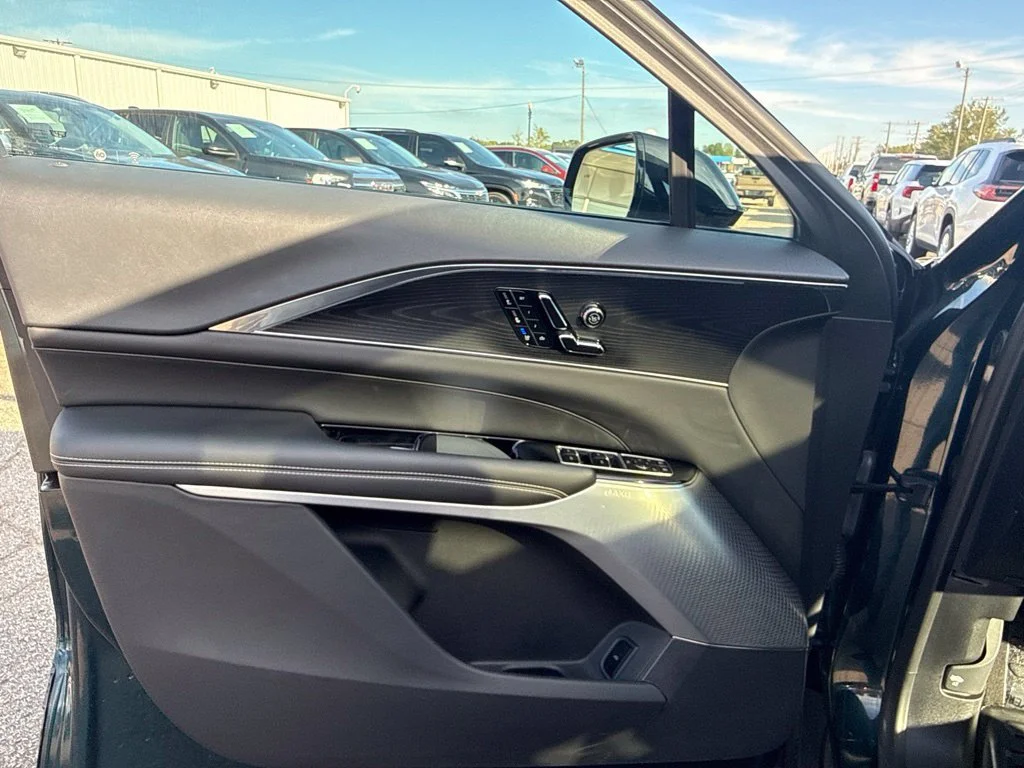 Used 2024 Emerald Lake Metallic Cadillac Sport 2 image 28