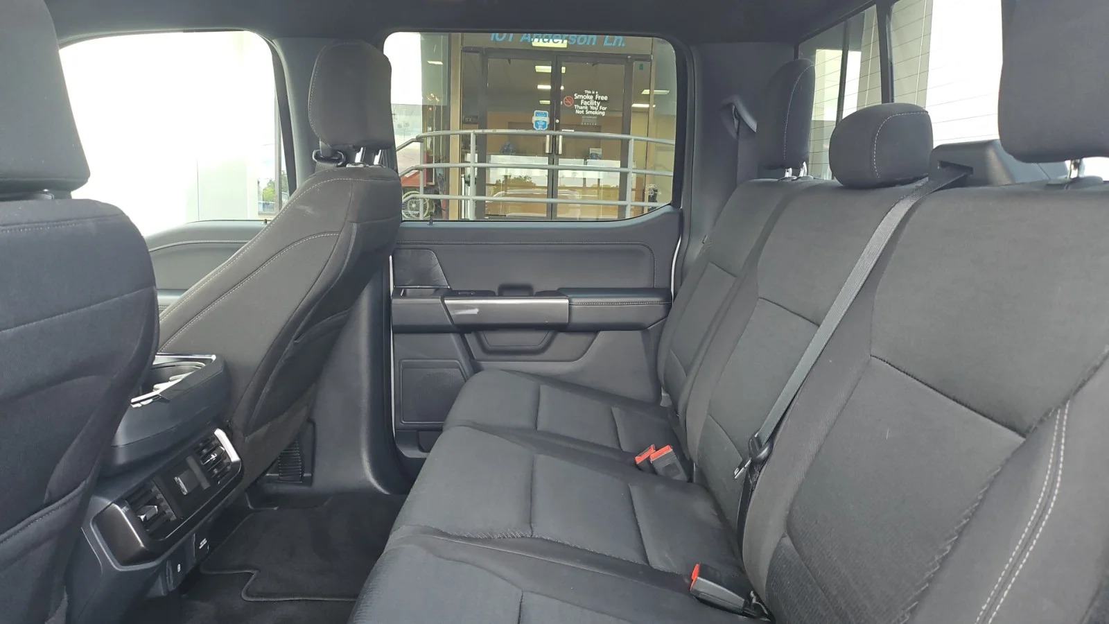 Used 2023 Silver Ford XLT image 15