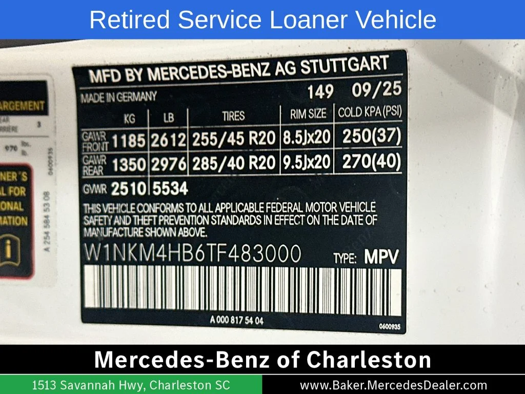 Used 2026 Polar White Mercedes-Benz GLC 300 image 35