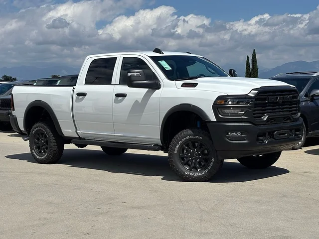2026 RAM 2500 Tradesman Crew Cab 4x4 6'4
