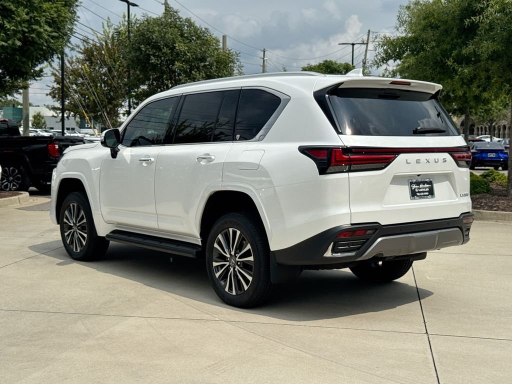 New 2026 Eminent White Pearl Lexus PREMIUM image 6