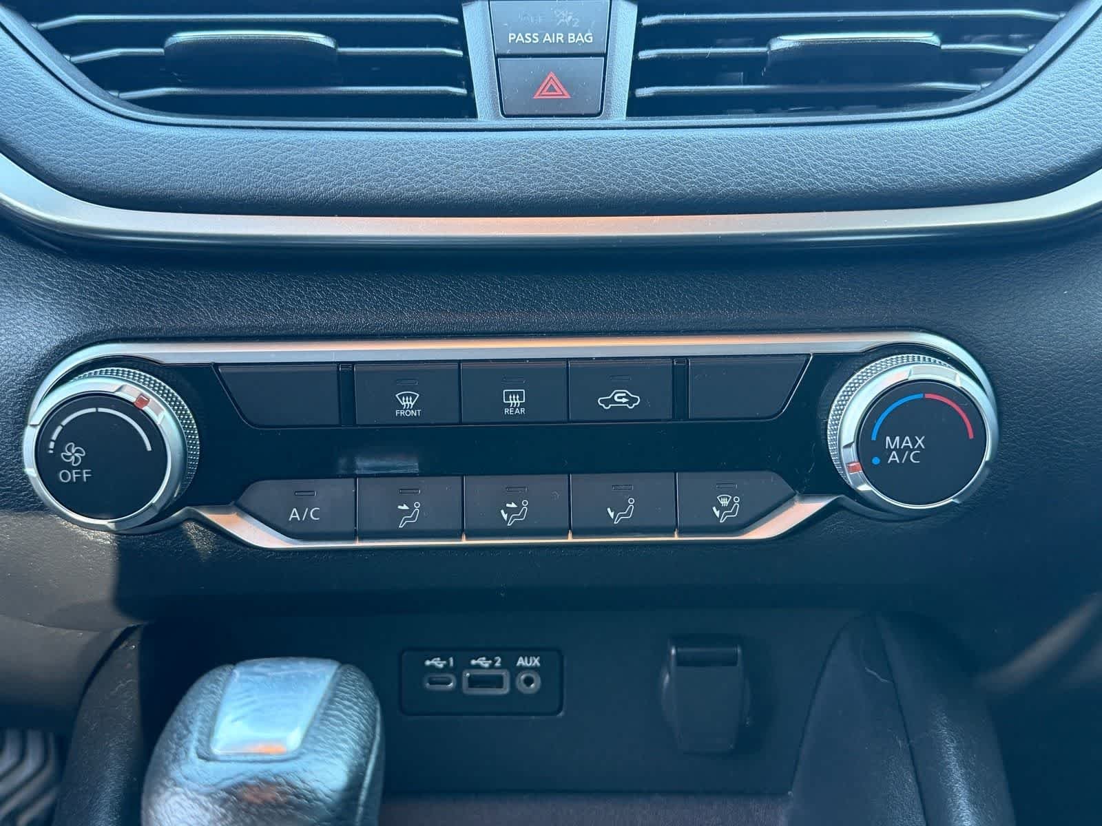 Used 2019 Gun Metallic Nissan 2.5 S image 18