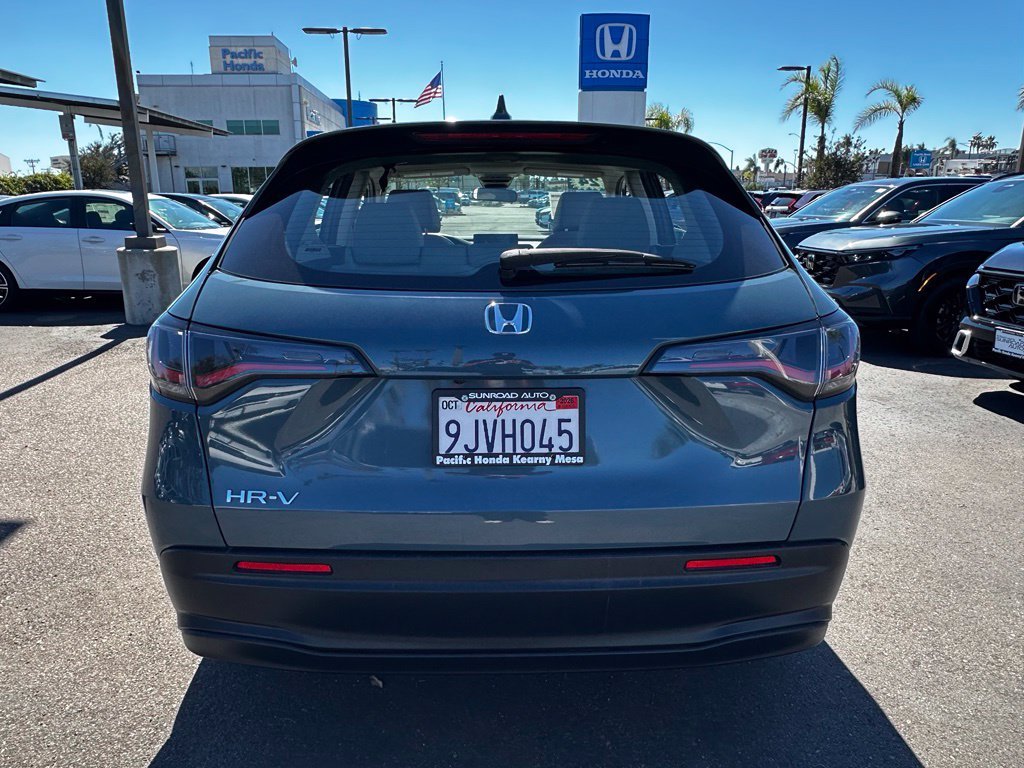 Used 2024  Honda LX image 6