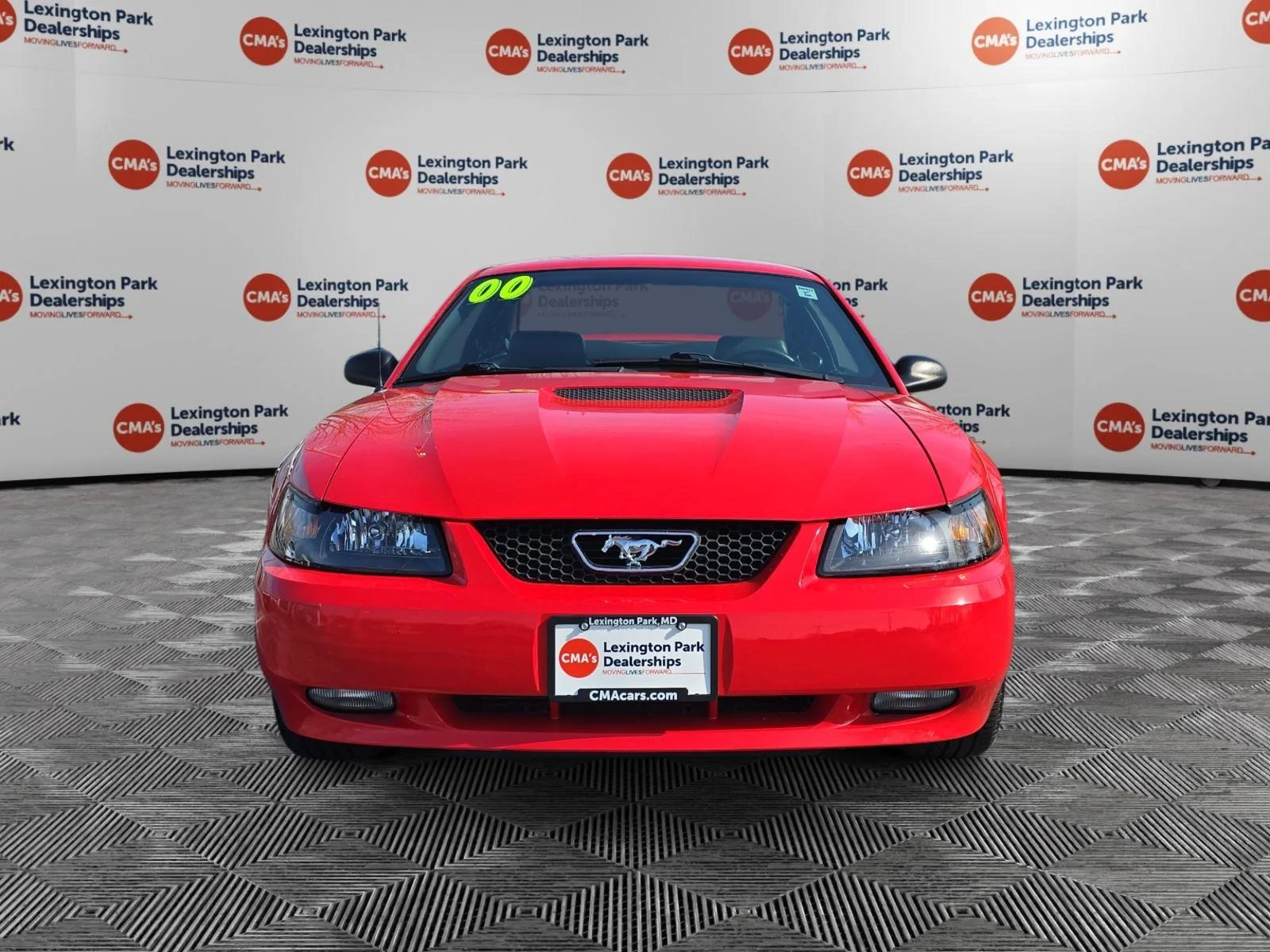 Used 2000 Laser Red Ford GT image 2