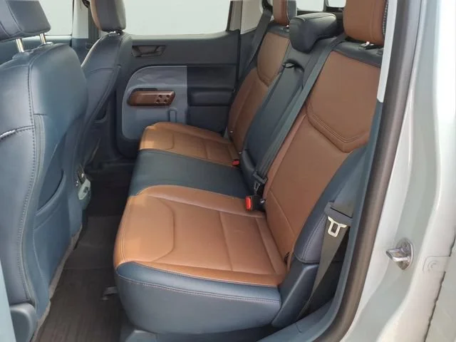 Used 2024 Gray Ford LARIAT image 20
