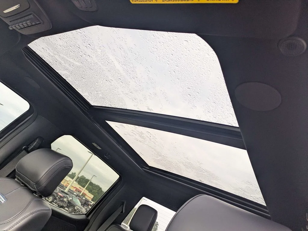 2026 Ford F-250 Super Duty Platinum - Photo 17