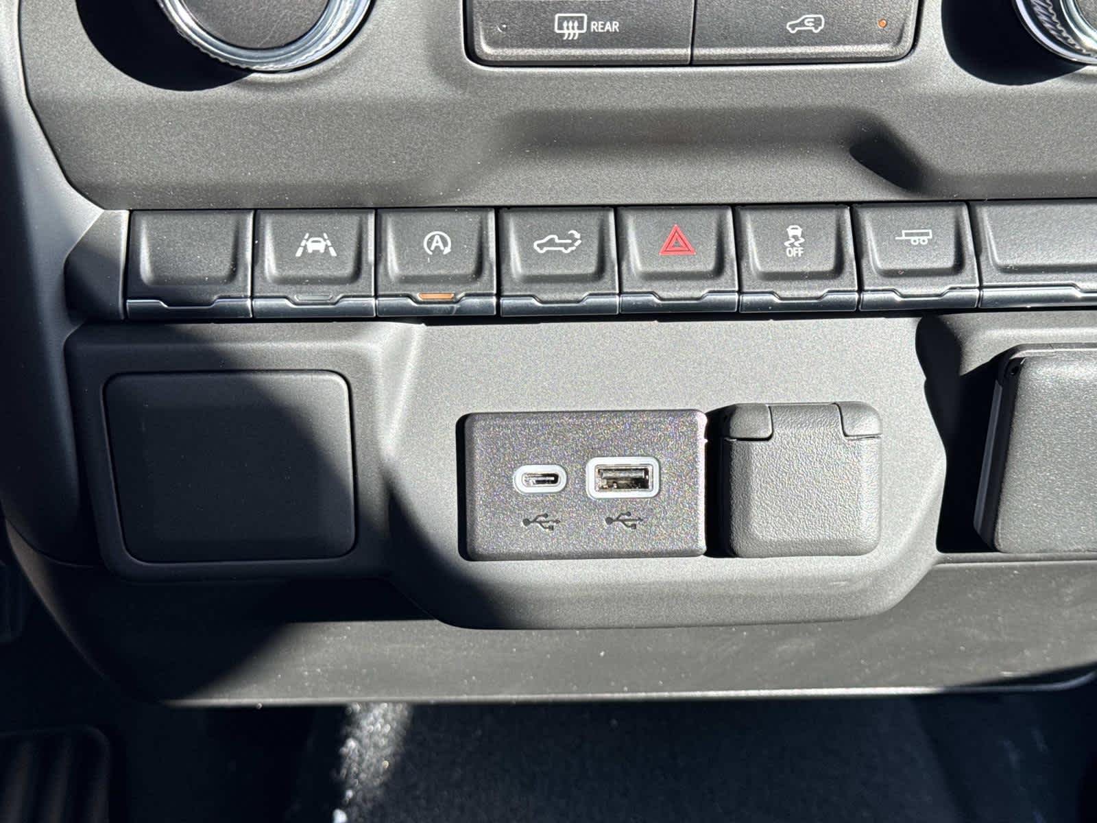 2026 GMC Sierra 1500 Pro - Photo 17