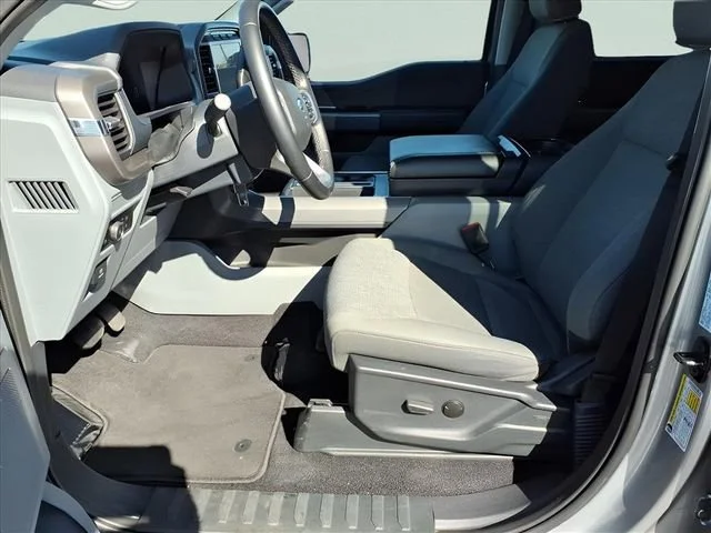 Used 2024 Silver Ford XLT image 11