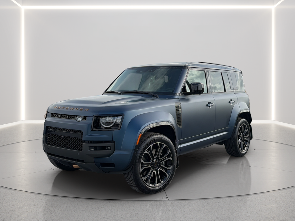 New 2026 Sargasso Blue Land Rover OCTA image 9