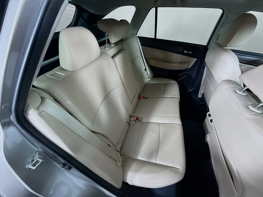 Used 2017 Tungsten Metallic Subaru 2.5i image 27