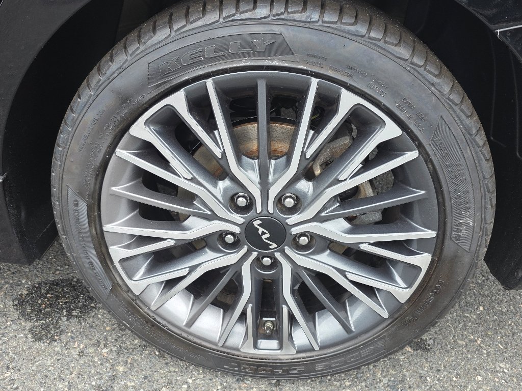 2023 Kia Forte GT-Line - Photo 6