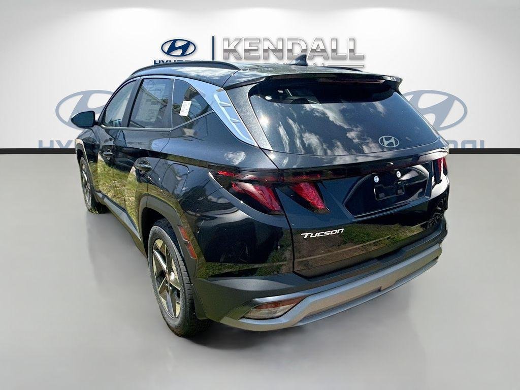 New 2026 Phantom Black Hyundai SEL FWD image 4