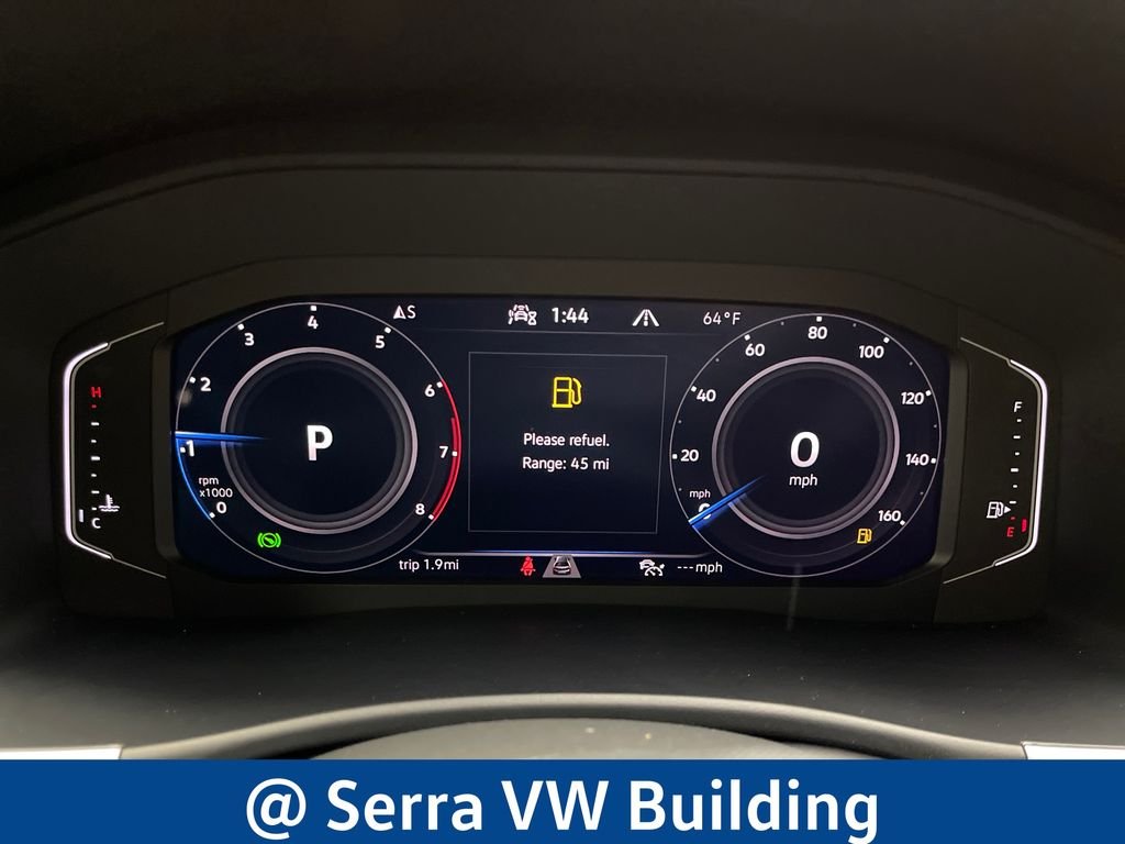 Used 2023 Pure White Volkswagen 3.6L V6 SE w/Technology image 23