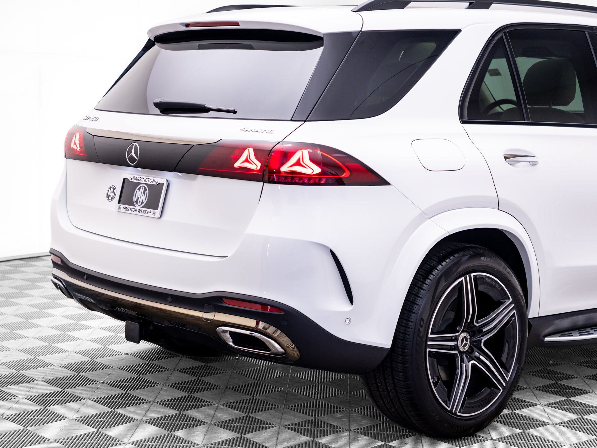 New 2027 White Mercedes-Benz GLE 350 image 74