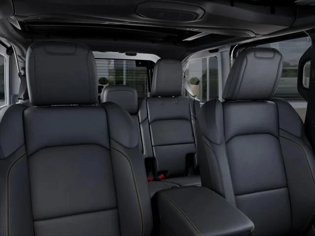 New 2026 Granite Crystal Metallic Clear-Coat Exterior Paint Jeep Sahara image 52