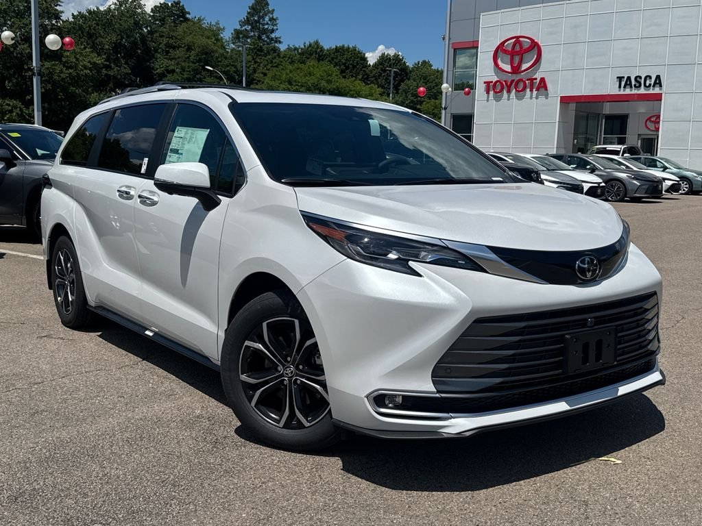 New 2026 Wind Chill Pearl Toyota Platinum image 1