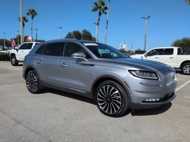 Certified Used 2023 Silver Lincoln Black Label image 2