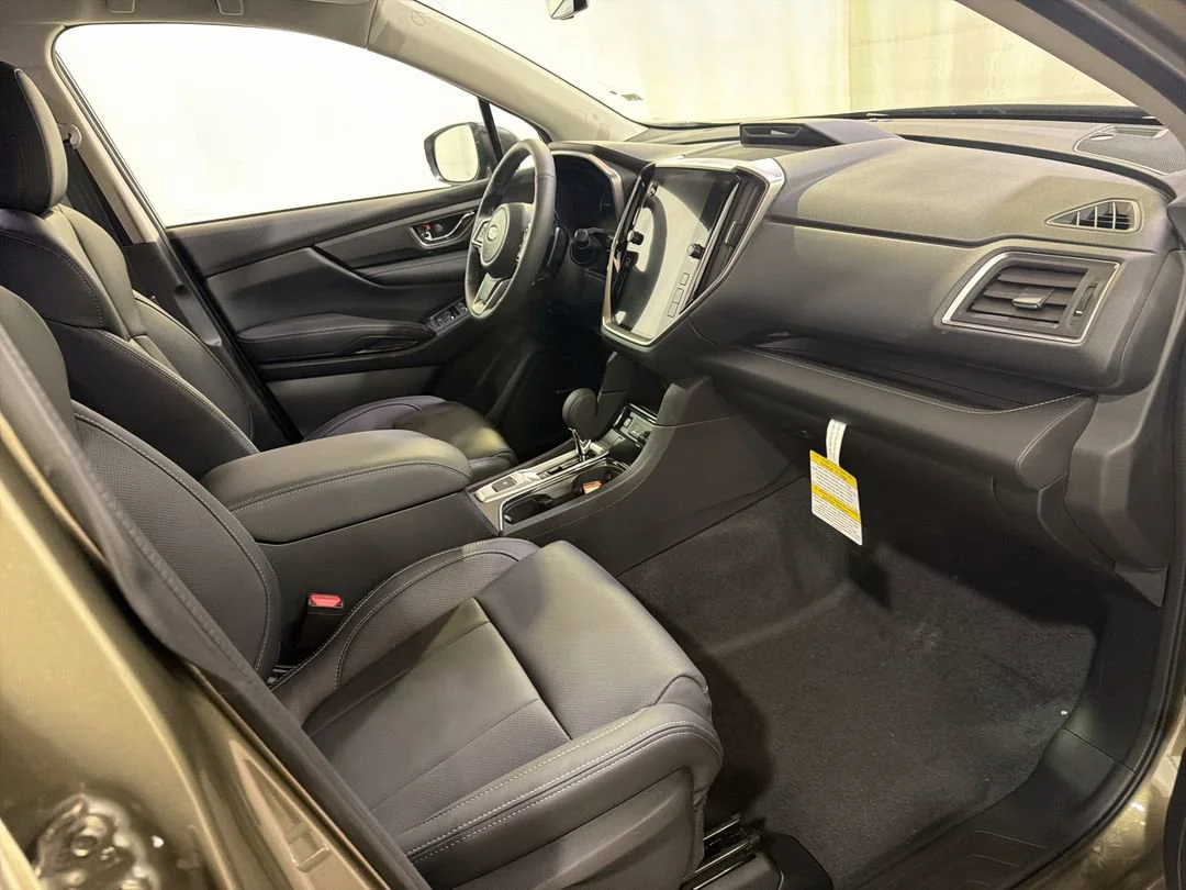 New 2026 Autumn Green Metallic Subaru Limited image 15