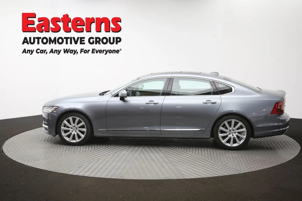 Used 2018 Gray Volvo T6 Inscription image 62