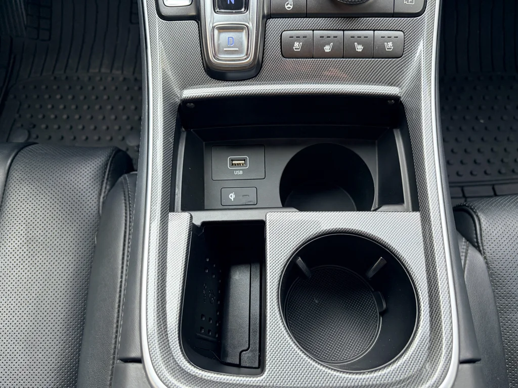 Used 2023 Hampton Gray Hyundai Limited image 20